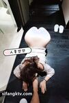 重磅推薦！淫盪肥臀人妻母狗【見過騷的 沒見過這么騷的】喜歡戶外露出，喜歡被很多男人操