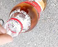 海角社區女色友與狼友互動弄迷葯 收到海友發來的迷葯我和閨蜜一起迷翻了表哥