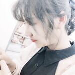 偷翻女同学手机相册里的所有自拍