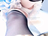 極品嬌嫩小萌妹『LepALu』極品粉嫩萌妹 藍色水手服 強制後入懟操 太嫩了 藍色水手服