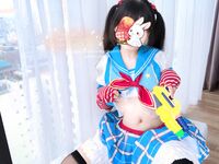 極品嬌嫩小萌妹『LepALu』極品粉嫩萌妹 藍色水手服 強制後入懟操 太嫩了 藍色水手服