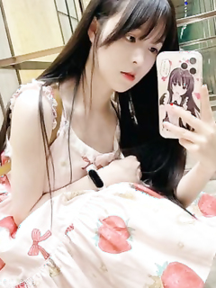 極品可愛萌妹性愛露出甄選『GiGi+康諾諾+美玉姐姐+小蘿一米五』豐臀 美乳 粉穴小蘿一米五