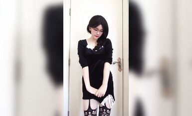 皮皮蝦網紅純欲女神【在下小羊】人前傲女，人後母狗，被金主包養定製私拍各種裸舞紫薇視頻207V (3)