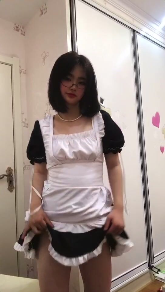 皮皮蝦網紅純欲女神【在下小羊】人前傲女，人後母狗，被金主包養定製私拍各種裸舞紫薇視頻207V (95)