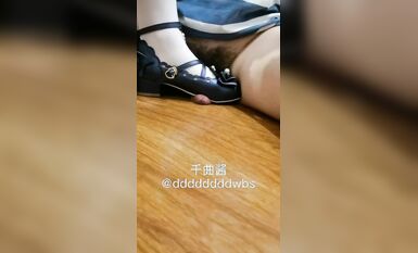 推特字母圈上海蘿莉風殘忍調教女大神【千曲醬】花樣百出極限虐奴~龜頭責罰強製取精馬眼酷刑 (142)