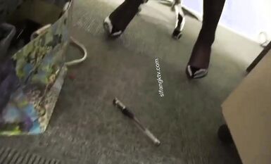 【極品 女神】秀人極品網紅『周於希』頂級劇情新作《辦公室秘密》盡情愛撫私處 絲襪OL套裝 黑絲後入 高清 (4)