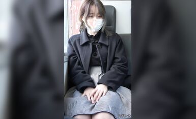 精品推薦 島國網站『Pcolle』賣家高價售賣盜撮女大學生少婦電車當眾露出裙底性感街拍-スポンジ (13)