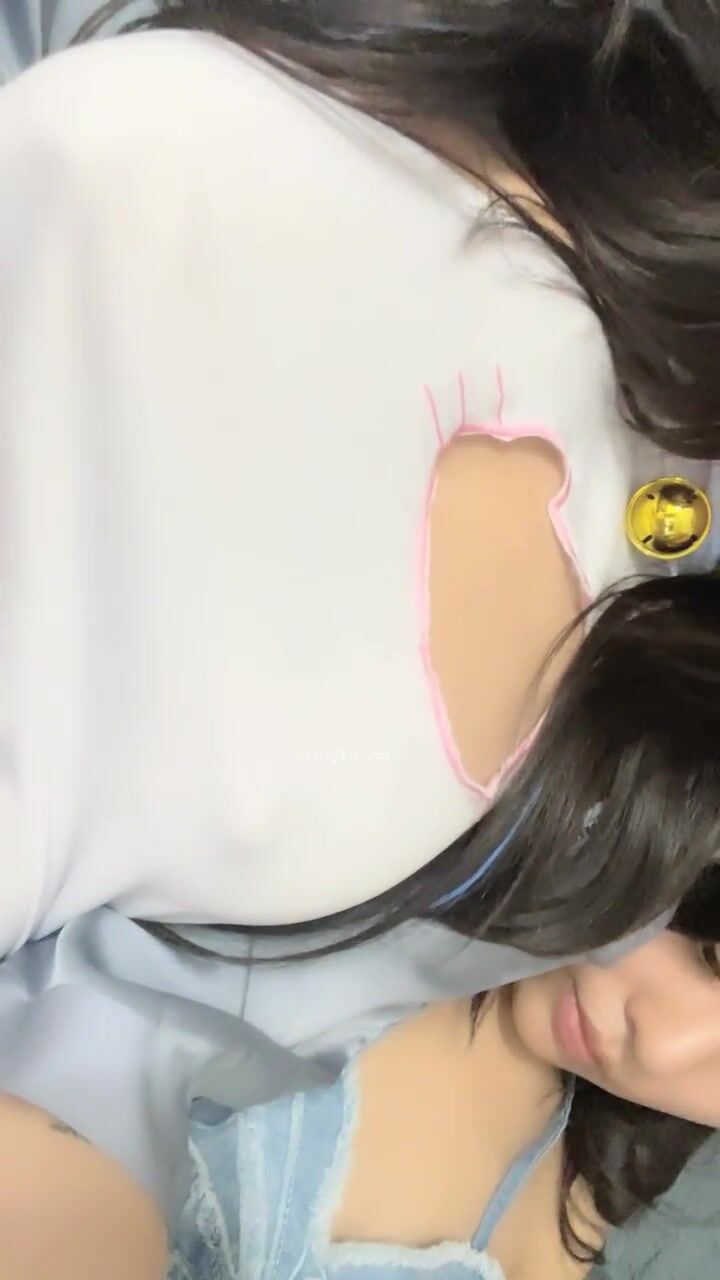 【丸丸丸子】 雙女姐妹花~浴室互揉奶子呻吟自摸小穴! (13)