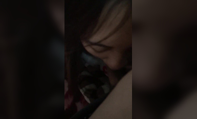 《台湾情侣泄密》 人前女神人后母狗的女同事被曝光 (8)