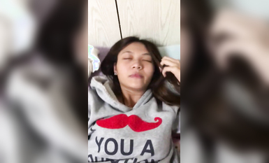 《台湾情侣泄密》 人前女神人后母狗的女同事被曝光 (9)