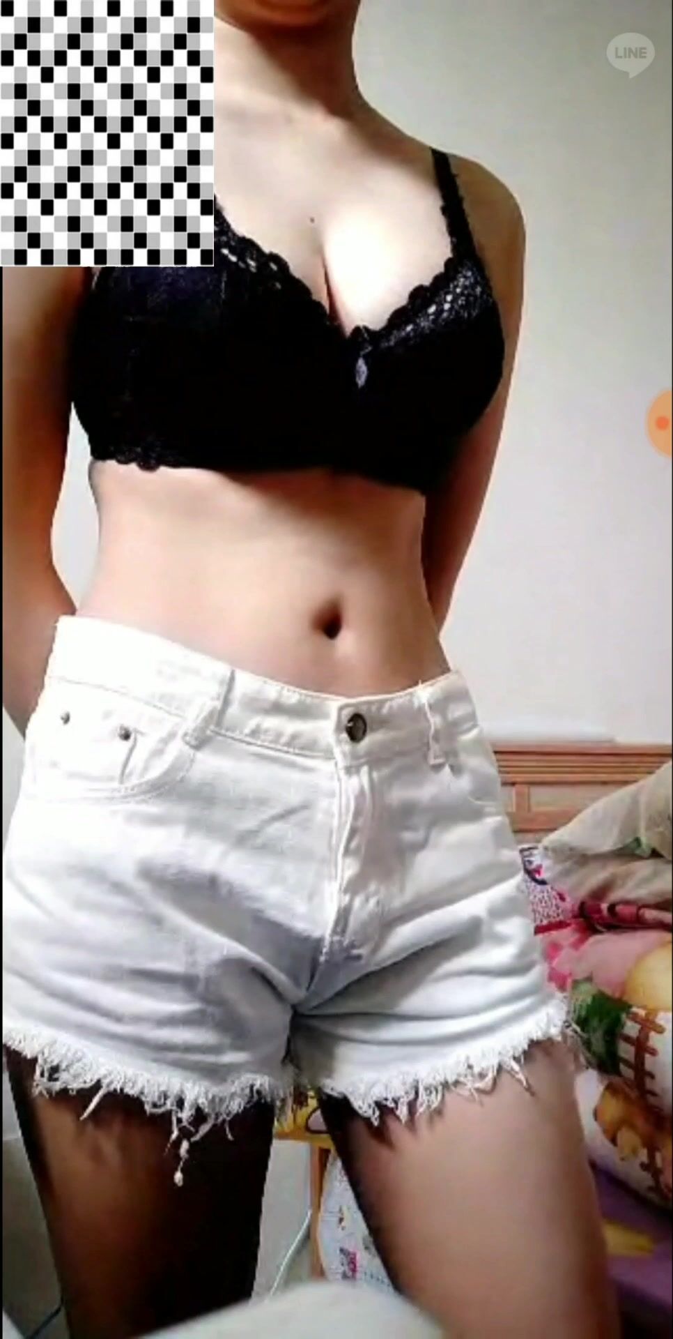 少女殺手PUA大神網撩青澀學生妹 由淺入深最後開房啪啪全程露臉沒啥性經驗動作生疏 (2)