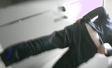 八月最新私房大神 隔牆有眼 原創廁拍 饅頭肥穴勾魂黑絲透明內褲 (15)