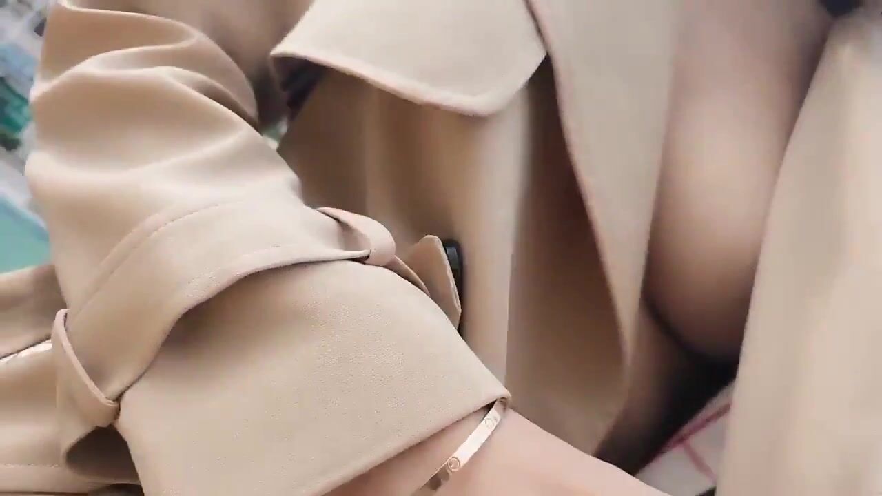 推特獵奇圈福利視圖重磅來襲第八季【公共場所露出戶外啪啪啪各種極限淫亂行為挑戰】 (3)