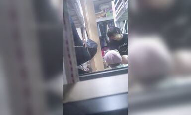 私房流出 精品推薦 五月新流出長期偷拍女生宿舍各種嫩妹 (3)