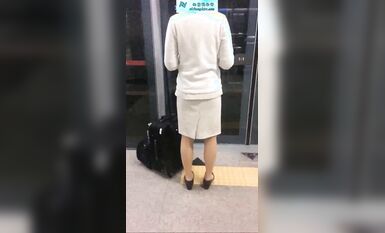 【真實空姐】各大航空美麗空姐 不欲人知的真實反差 (9)