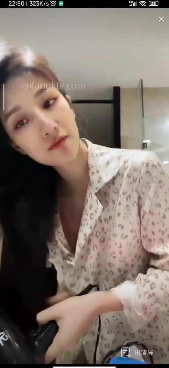 重磅 抖音直播技術性走光 熱舞 露底 美女雲集 (144)