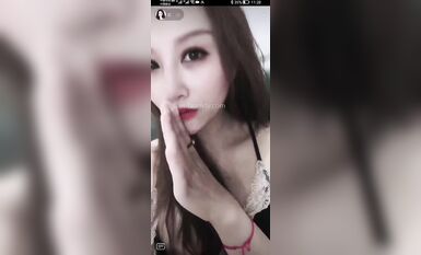 重磅 抖音直播技術性走光 熱舞 露底 美女雲集 (145)