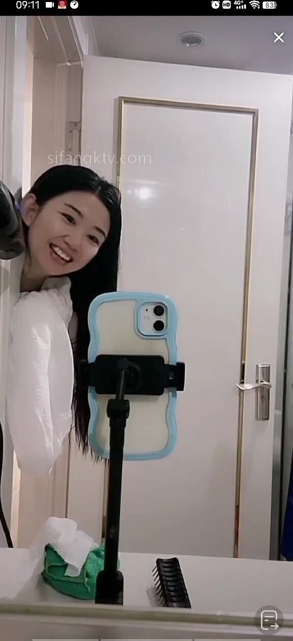 重磅 抖音直播技術性走光 熱舞 露底 美女雲集 (174)