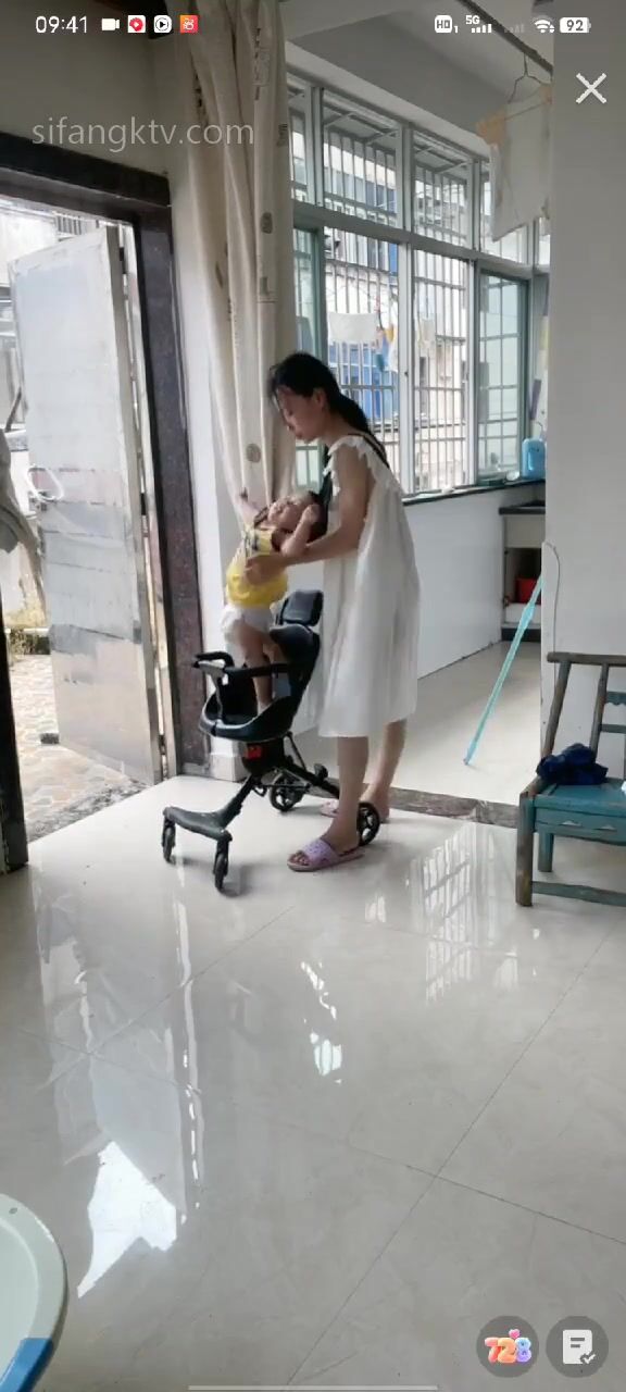 重磅 抖音直播技術性走光 熱舞 露底 美女雲集 (225)