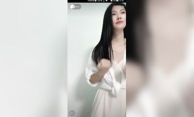 重磅 抖音直播技術性走光 熱舞 露底 美女雲集 (242)