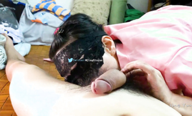 萬人求購P站女族性愛專家，極品反差騷妻【靜芸】解鎖私拍，靈活長舌性感少婦的頂級口交侍奉，啪啪啪全自動榨精機 (1)