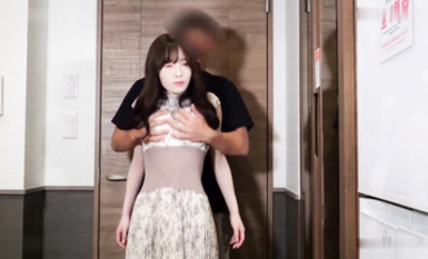 高顏值漂亮美女【FC2-PPV-3656550】吃雞啪啪 小嬌乳 白虎粉穴 被大雞吧各種姿勢猛懟 內射 精液半天才流出