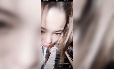 重磅 抖音直播技術性走光 熱舞 露底 美女雲集 (389)