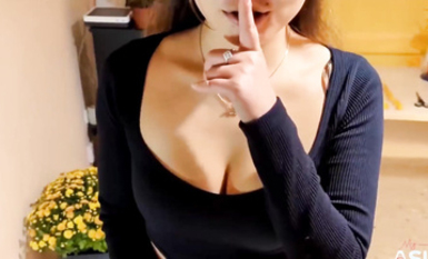 漂亮熟女人妻深喉吃雞【My Asian Toy】你看都濕了 中國美女喜歡大洋吊吃的特帶勁 不讓進門在大肥鮑魚門口蹭蹭就射了