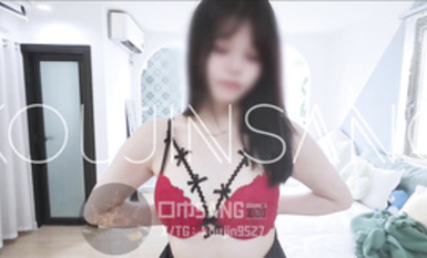 口巾SANG-純外表下 隱藏著母狗的內在 已經完全不滿足 只有一根肉棒的性愛了